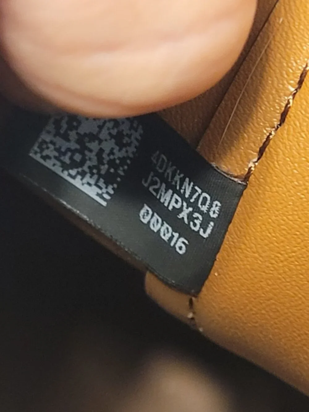 Michael Kors Suri Small Bucket Crossbody Bag
